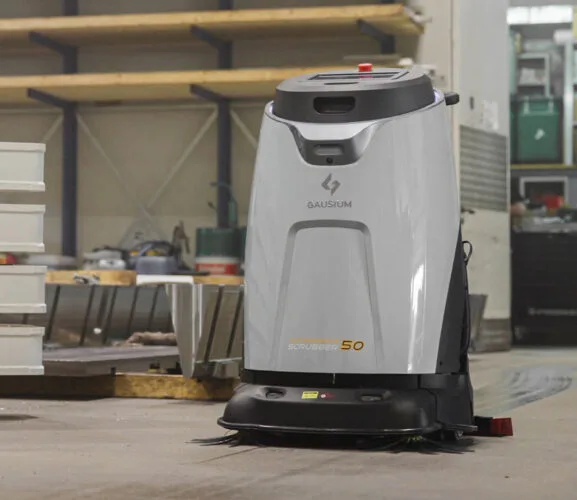 Industriële reinigingsrobot bij productiebedrijf Tzu Lienz